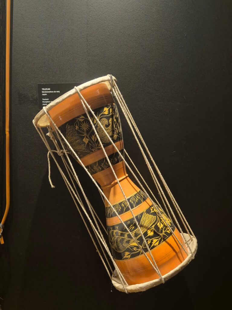 tsuzumi japonês